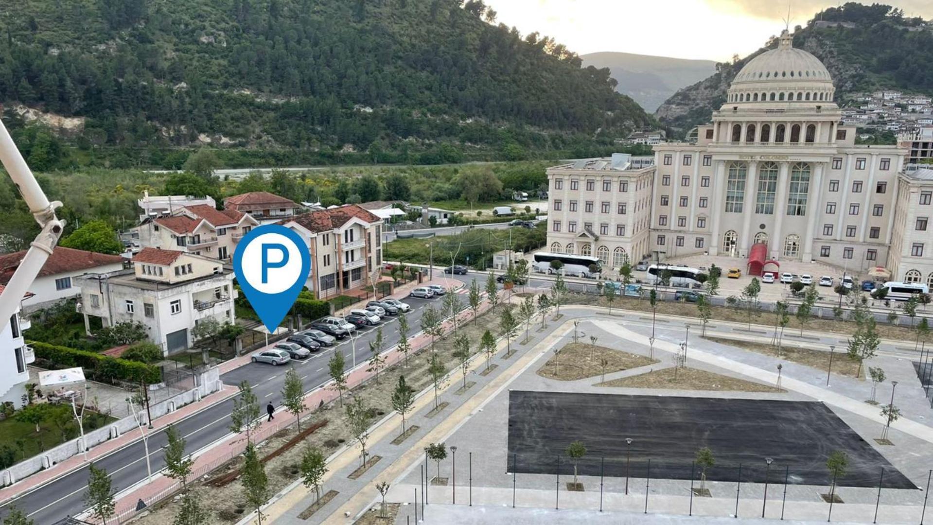 Berat City Panorama 1 Bagian luar foto