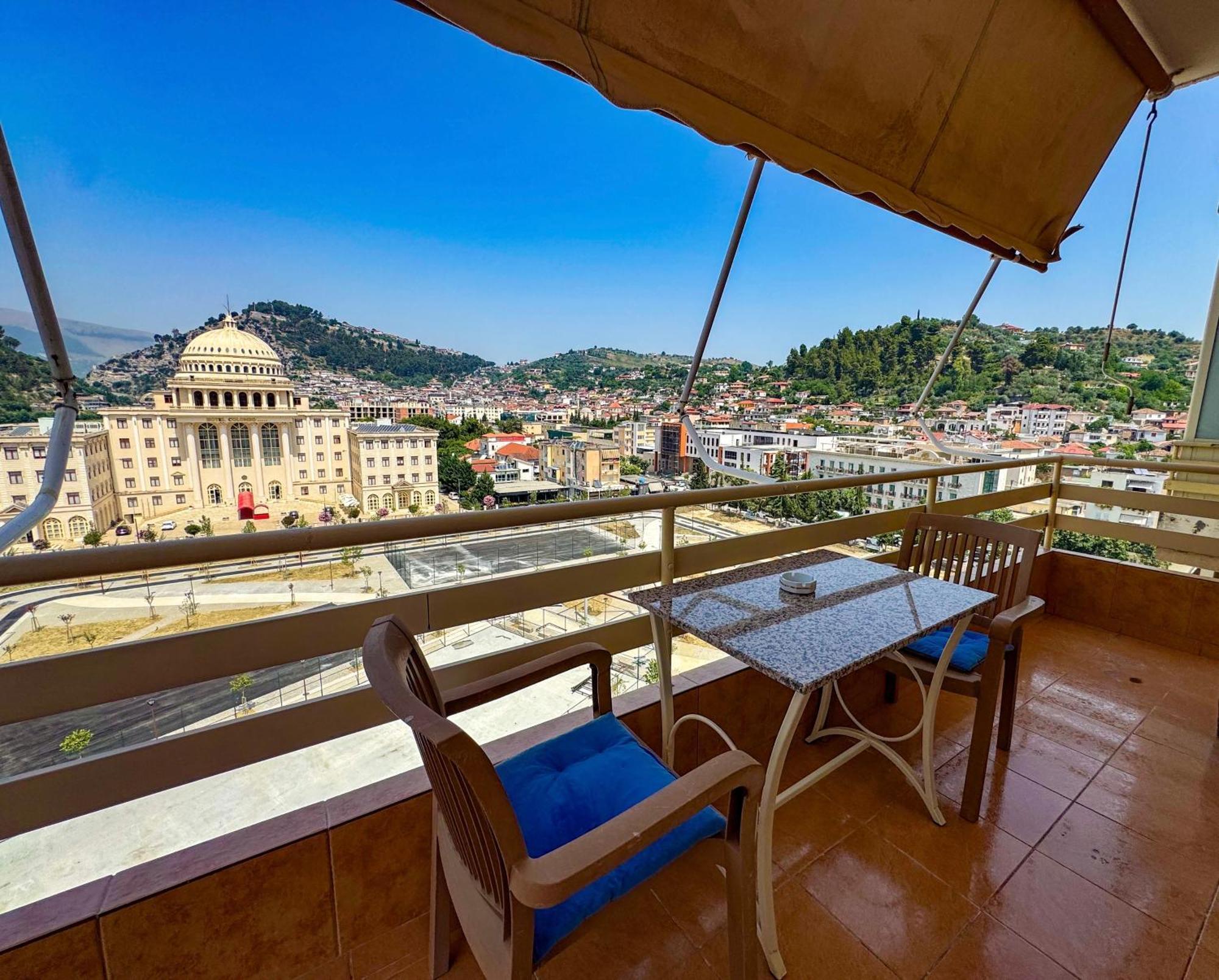 Berat City Panorama 1 Bagian luar foto